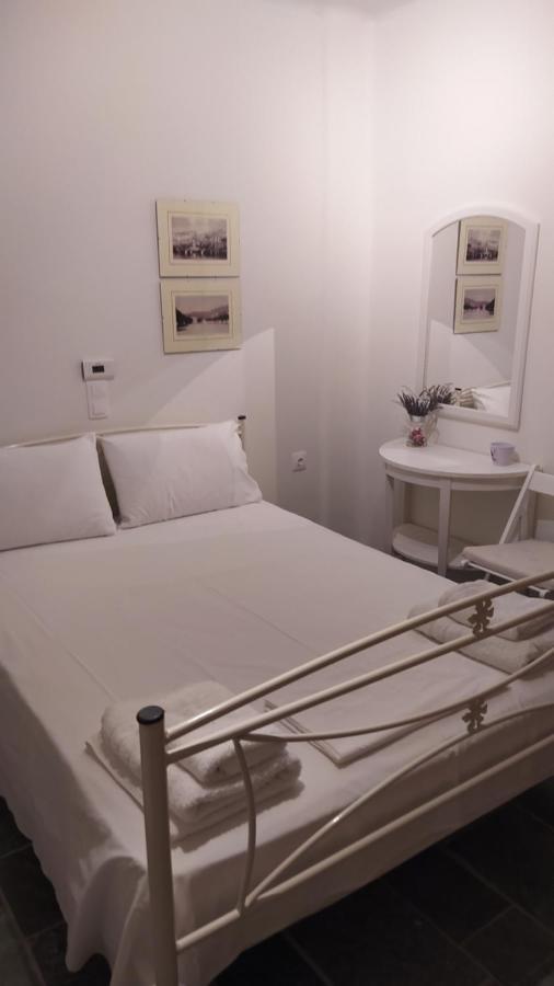 Balkonikarystos Appartement *