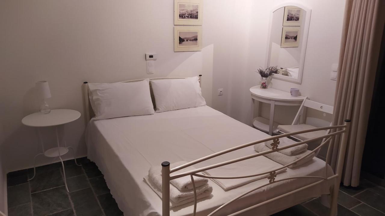 Apartment Balkonikarystos