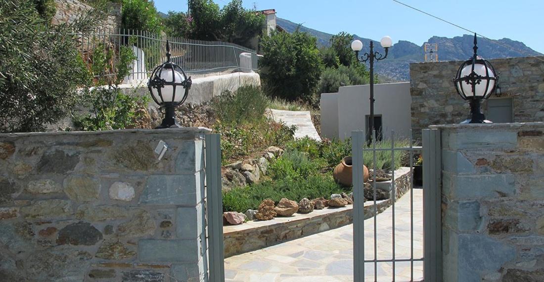 Balkonikarystos Appartement *
